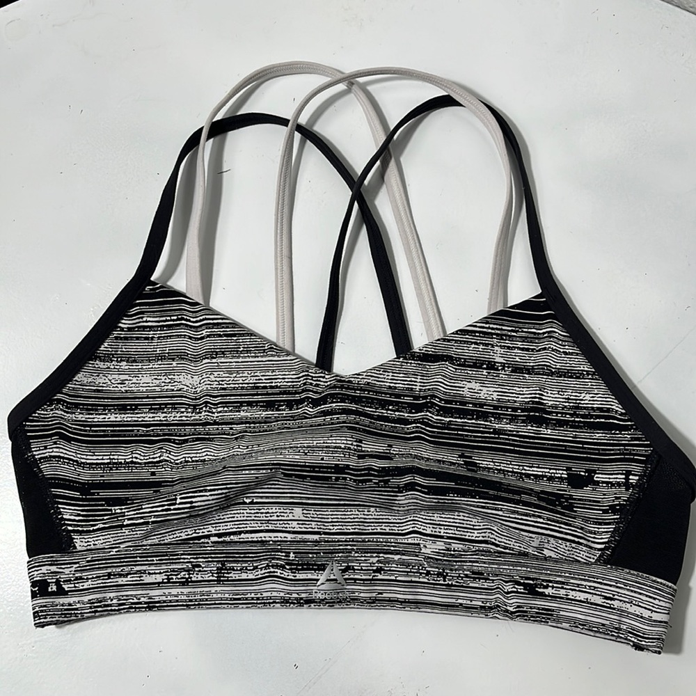 Reebok Women’s Strappy Sports Bra